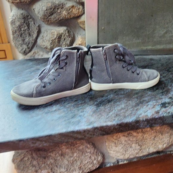 Cat & Jack Gray Canvas High-Top Sneakers Size 13 - Picture 13 of 16